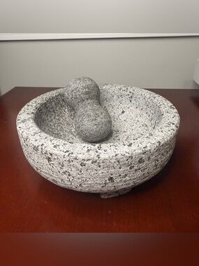 Unpolished Granite Molcajete Mexican Stone Mortar & Pestle Set Marbled Pattern